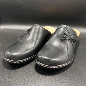 New Softsports Slip On Women's 7.5 W Black Leather Upper Pull On Clog